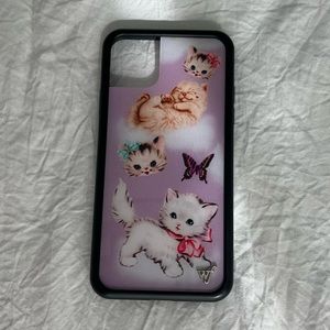 Wildflower Kitten iPhone 11 Pro Max Case